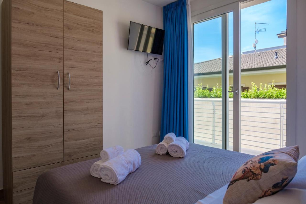 White Apartments & Spa Avola Exterior photo